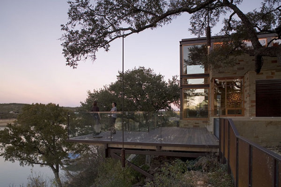 Očarujúci prázdinový rodinný dom s fascinujúcim výhľadom na jazero v Texase